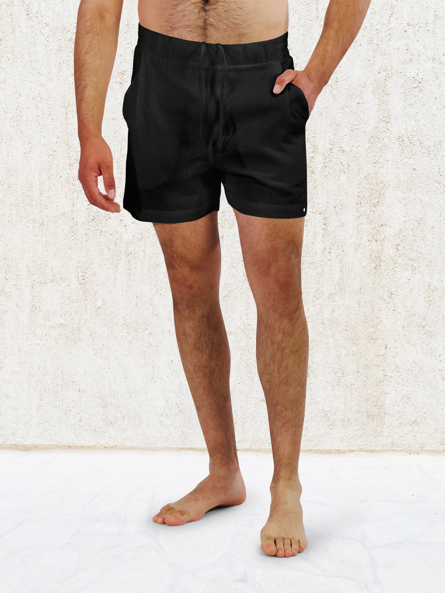 THE BIANO 4" SHORT - Black