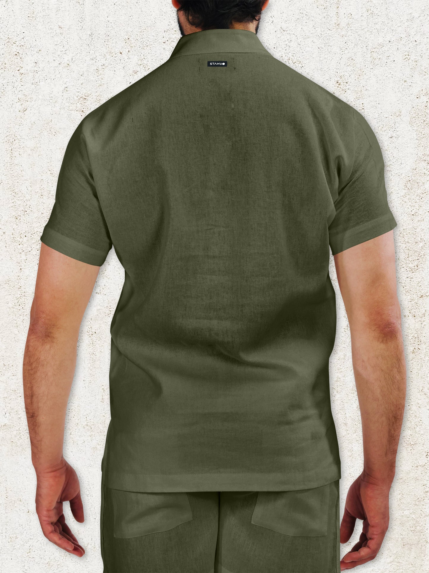 THE ROVI HENLEY SHIRT - Olive