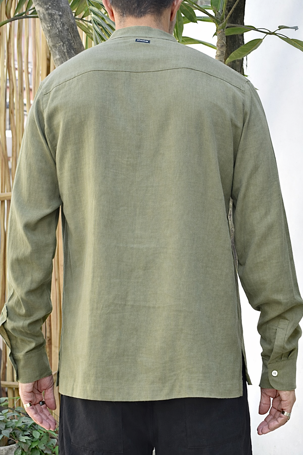 NAVO LINEN BLEND HENLEY SHIRT - Olive