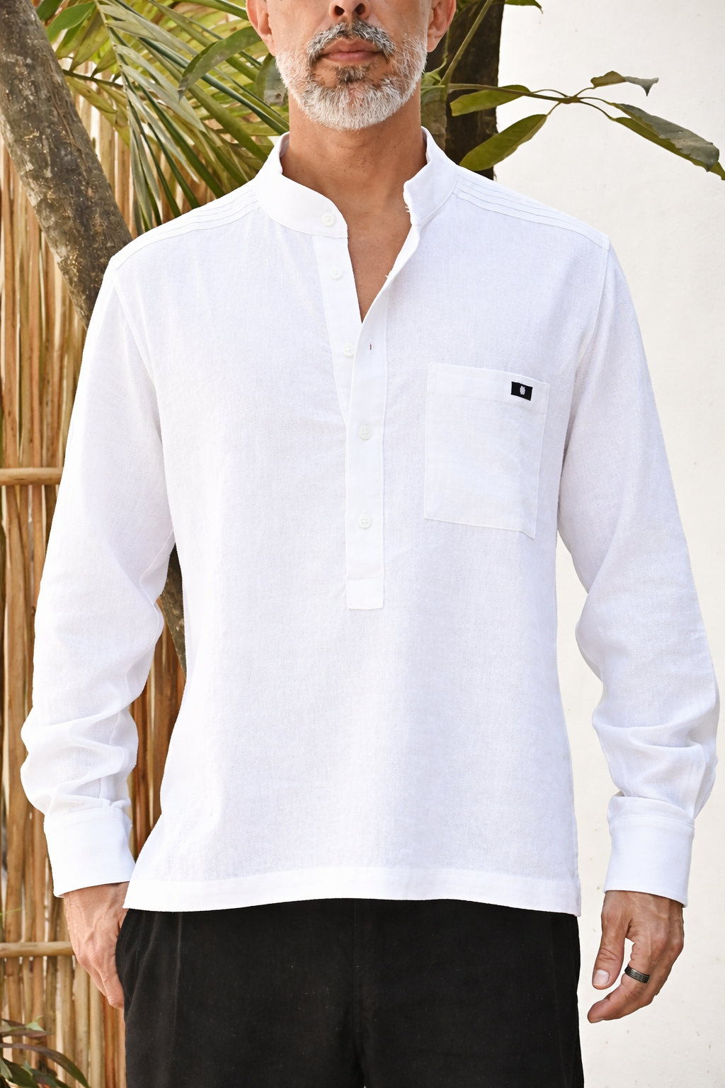 NAVO LINEN BLEND HENLEY SHIRT - White