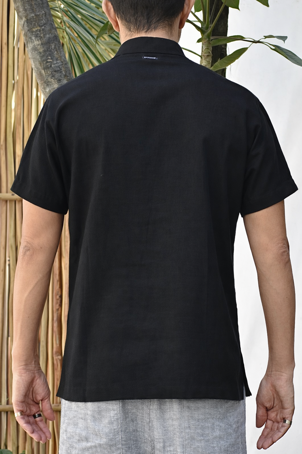 ROVI LINEN BLEND HENLEY SHIRT - Black
