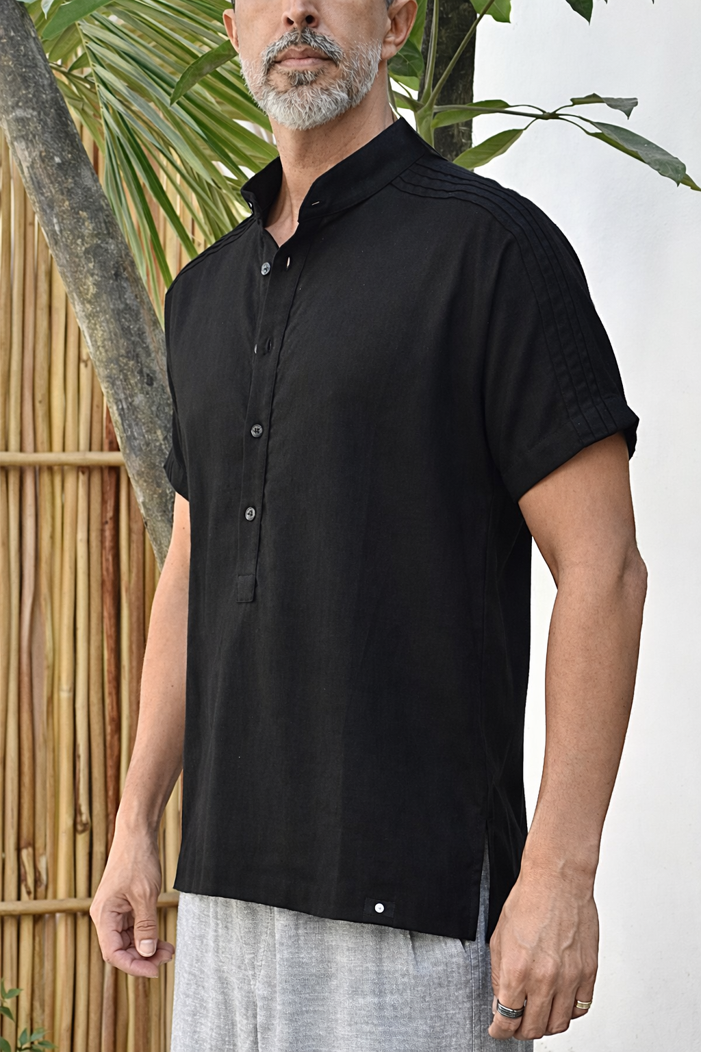 ROVI LINEN BLEND HENLEY SHIRT - Black