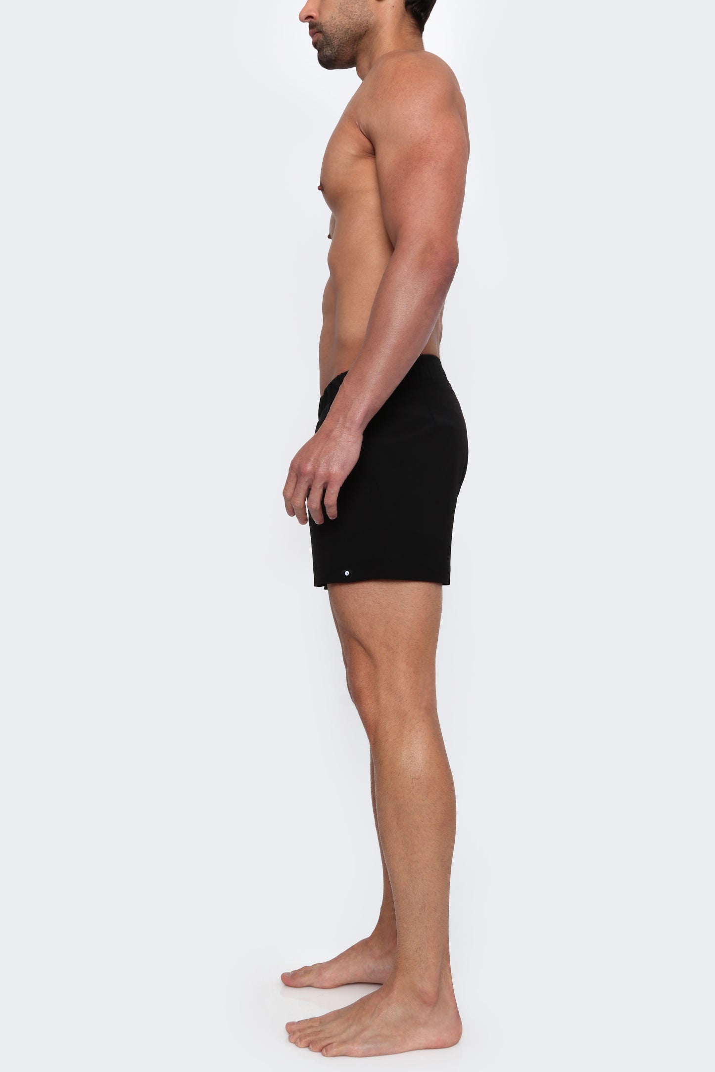 THE DALUX - Light-Tec 4-Way Stretch Linerless 3.5" Inseam Shorts - Black