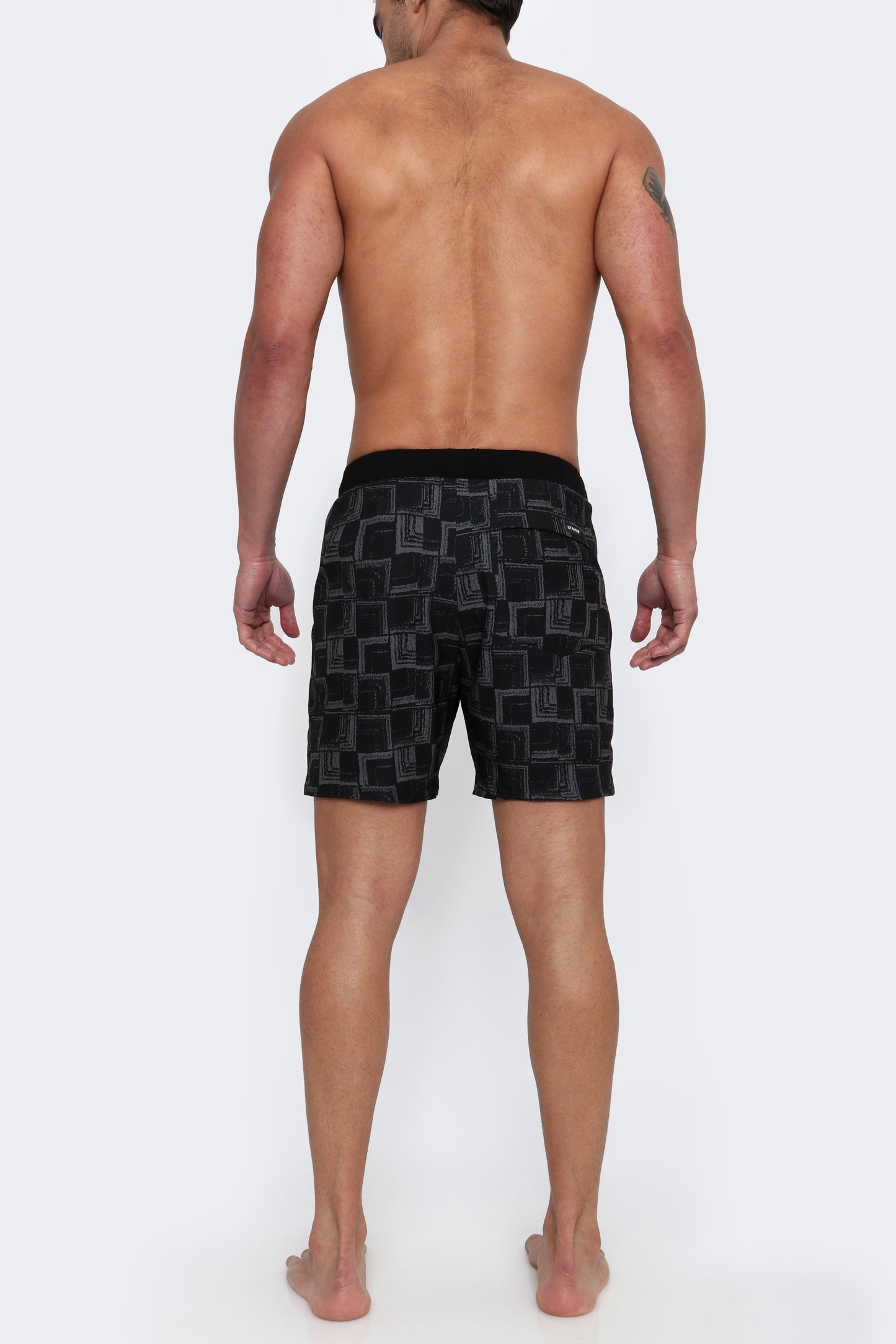 THE TALUX - Light-Tec 4-Way Stretch Linerless 5.5" Inseam Shorts - Check Print