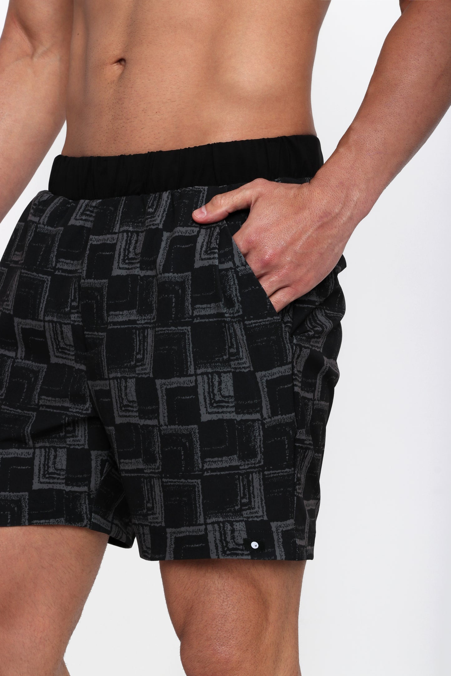 THE TALUX - Light-Tec 4-Way Stretch Linerless 5.5" Inseam Shorts - Check Print