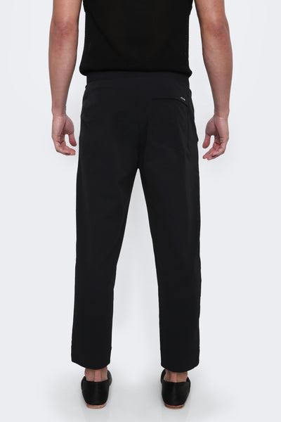 THE PALUX CROP TROUSER - Water-Repellent 4-Way Stretch Trousers - Black